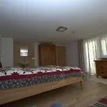 Haus Lercher *