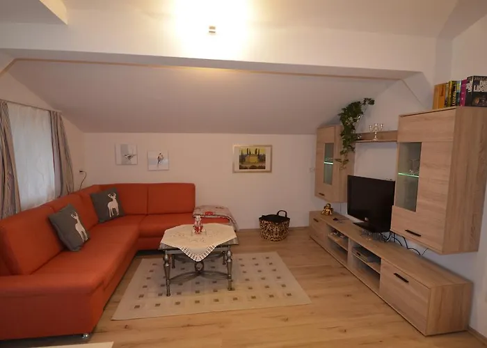 شقة هاوس ليرتشير *